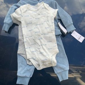 4 piece bundle of tracksuit & onesies for 3-month olds